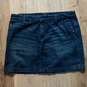 GAP Dark Wash Classic Denim Mini Skirt Size 8